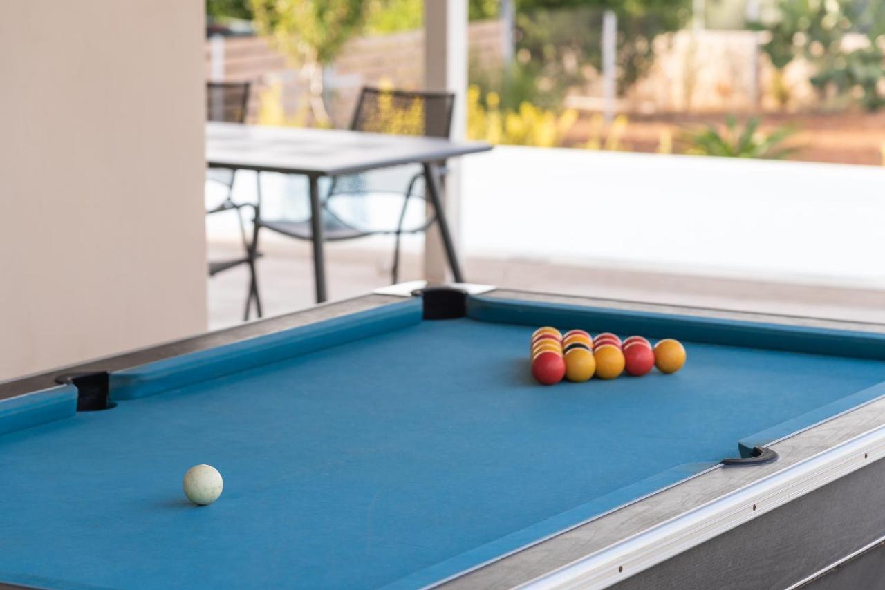 Alba Bianca Villa, Family Retreat With Heated Pool By Thinkvilla Херсонісос Екстер'єр фото