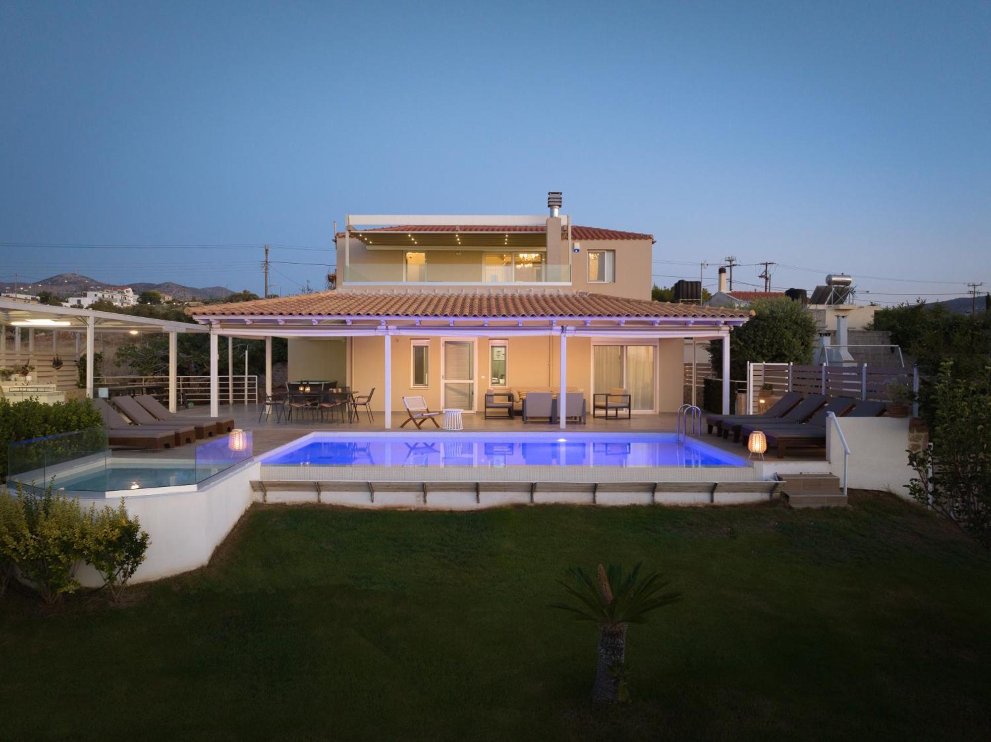 Alba Bianca Villa, Family Retreat With Heated Pool By Thinkvilla Херсонісос Екстер'єр фото