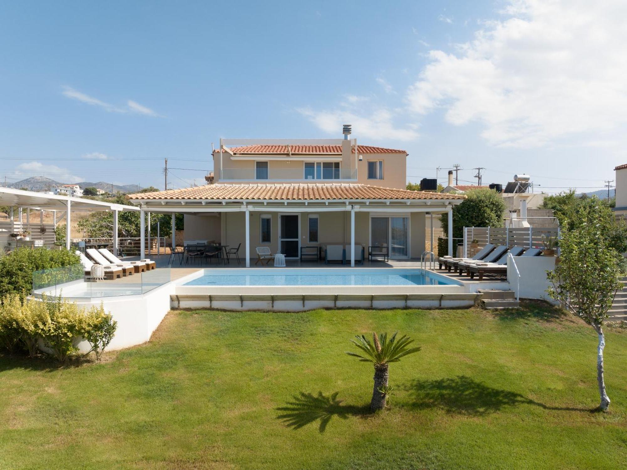 Alba Bianca Villa, Family Retreat With Heated Pool By Thinkvilla Херсонісос Екстер'єр фото